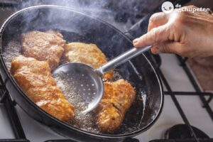 Frituras perfectas: consejos para usar una freidora o sartén