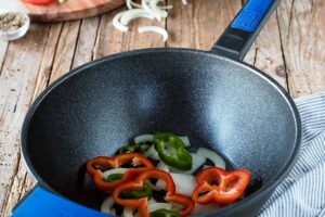 Sartén Wok Bra: La herramienta perfecta para la cocina asiática